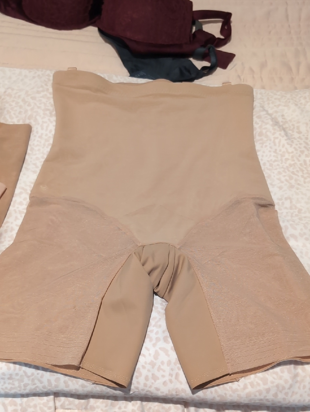Bundle Of Honeylove Shapewear, L - Picture 10 of 12